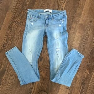 Hollister Jeans. Ripped. Size 5L